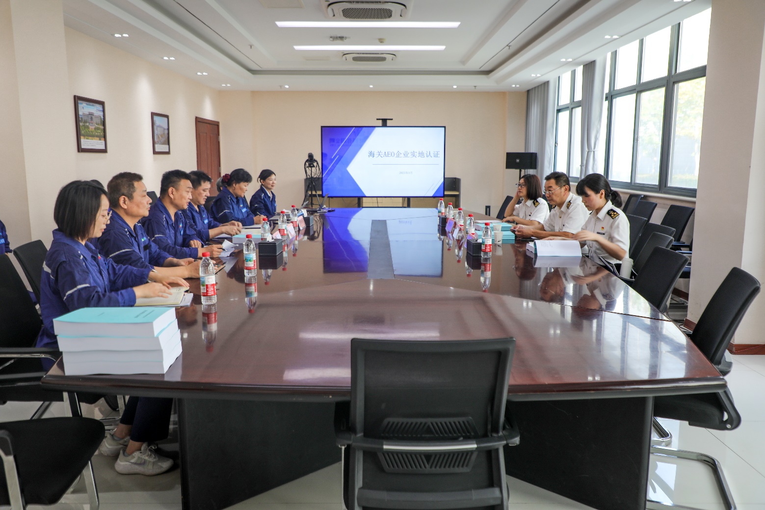 喜報(bào)！安彩高科順利通過(guò)海關(guān)AEO高級(jí)認(rèn)證企業(yè)復(fù)核，合規(guī)實(shí)力再獲權(quán)威認(rèn)可！